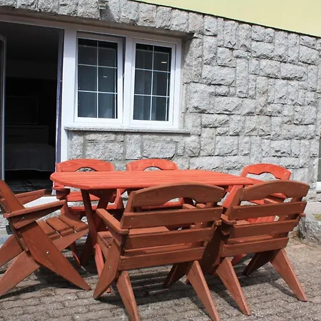 Lupus - Z Prywatna Sauna Apartman *