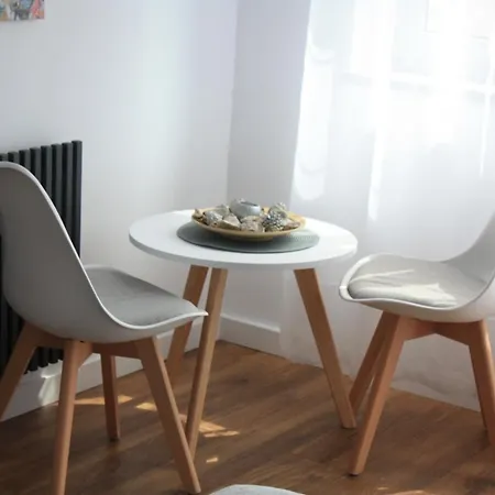 Lupus - Z Prywatna Sauna Apartment *
