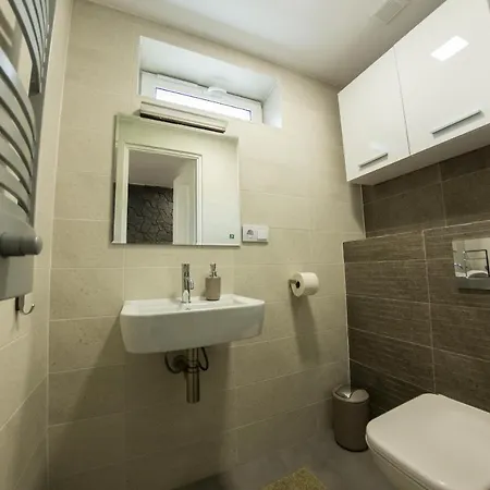 Apartman Lupus - Z Prywatna Sauna *