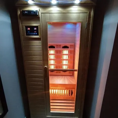 Lupus - Z Prywatna Sauna