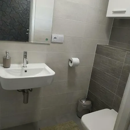 Apartman Lupus - Z Prywatna Sauna *